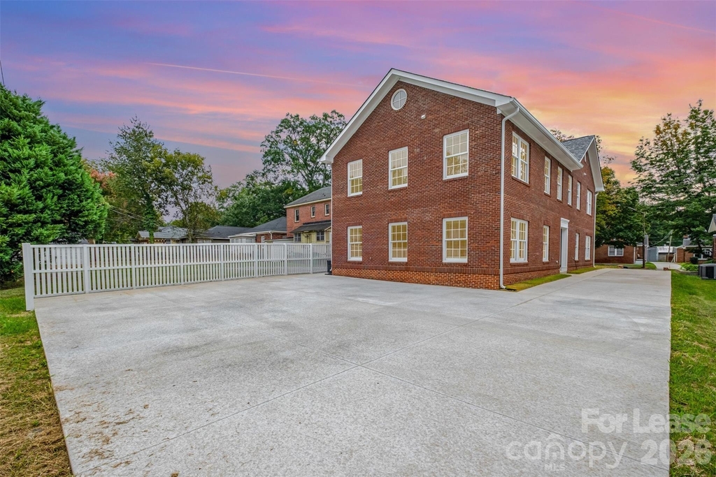 816 Walnut Avenue - Photo 30