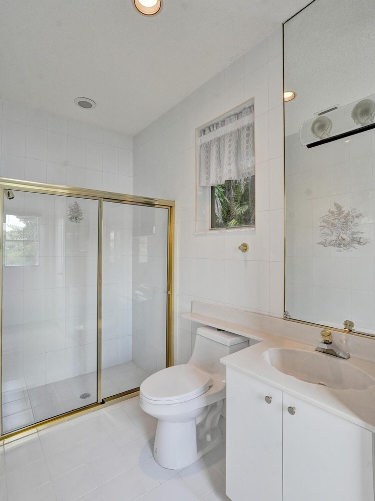 11340 Lakeshore Drive - Photo 25