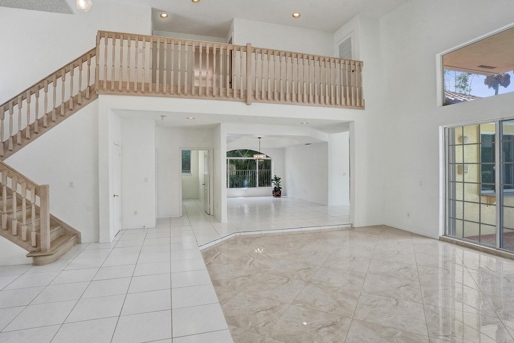 11340 Lakeshore Drive - Photo 6