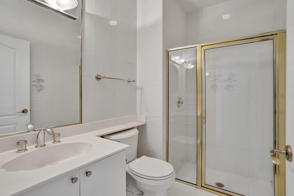 11340 Lakeshore Drive - Photo 39