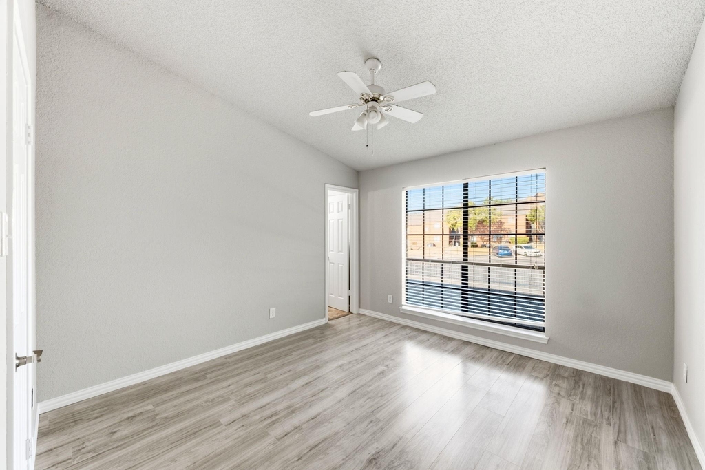 14333 Preston Road - Photo 23