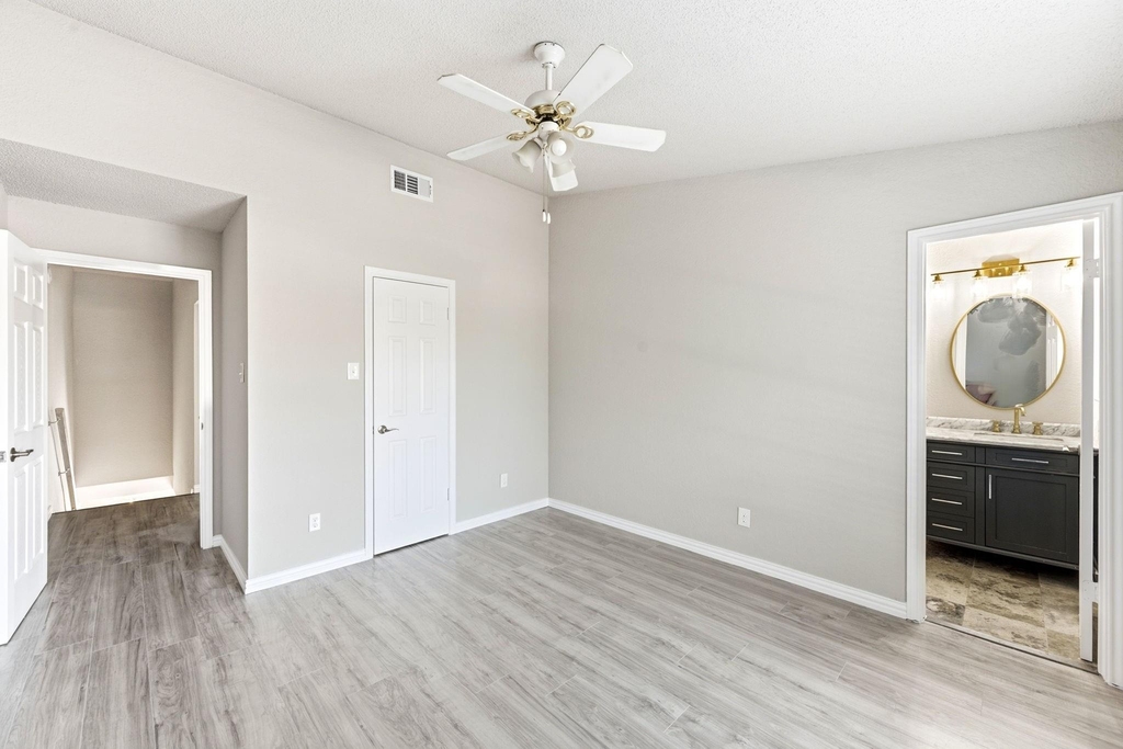 14333 Preston Road - Photo 24