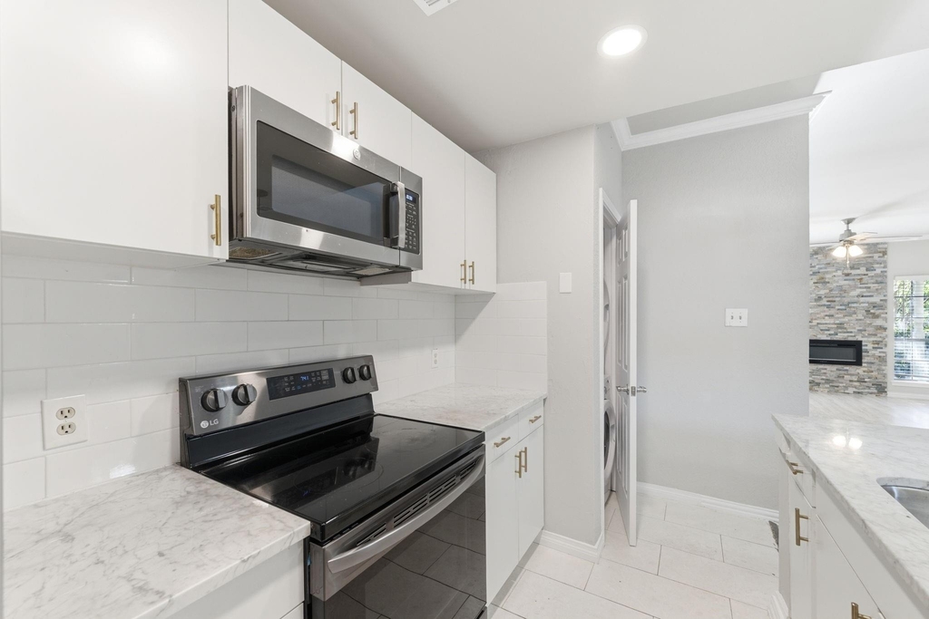 14333 Preston Road - Photo 9