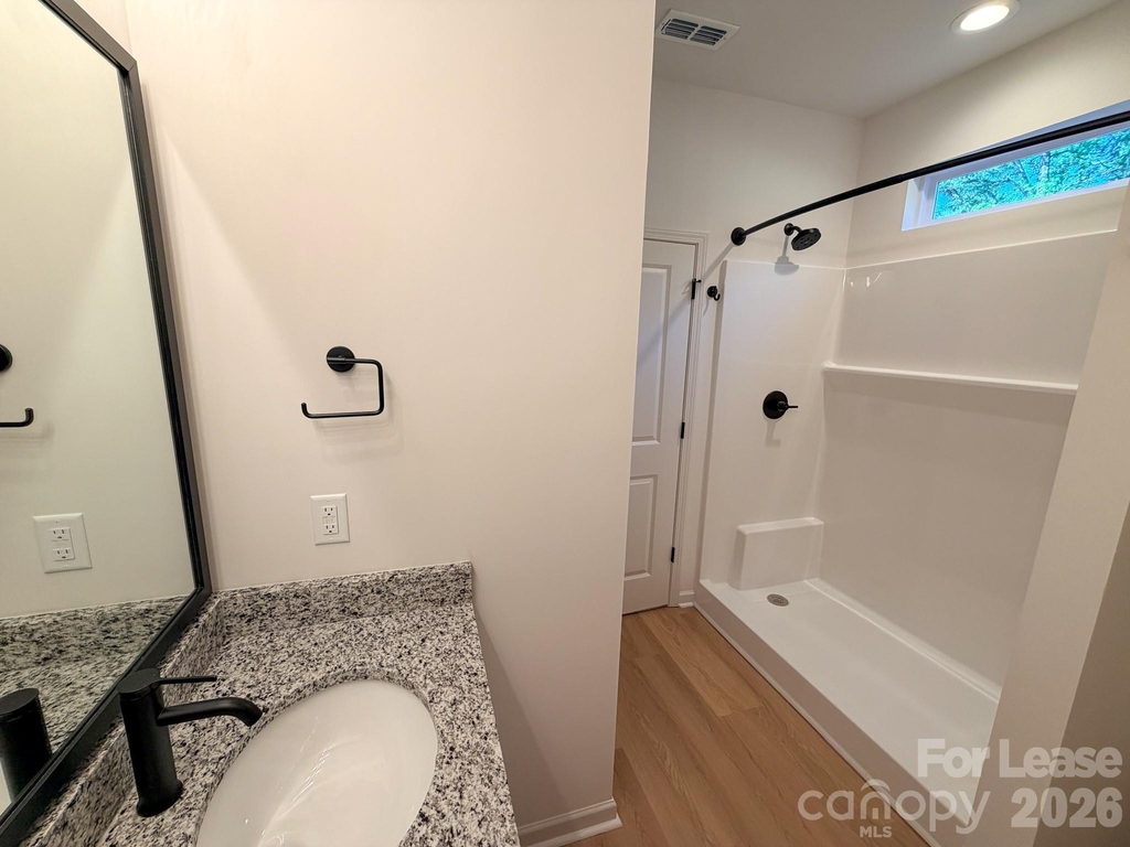 1500 Hollyleaf Avenue - Photo 11