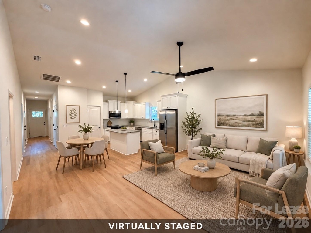 1500 Hollyleaf Avenue - Photo 7