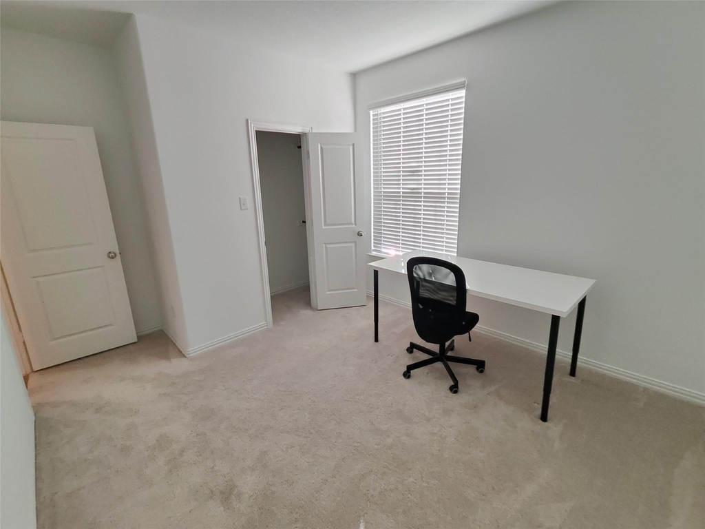 8416 Butterfly Lane - Photo 23