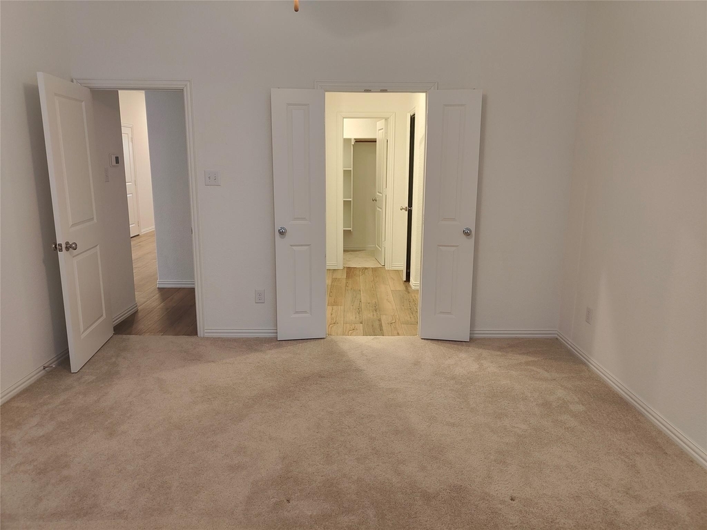 8416 Butterfly Lane - Photo 17