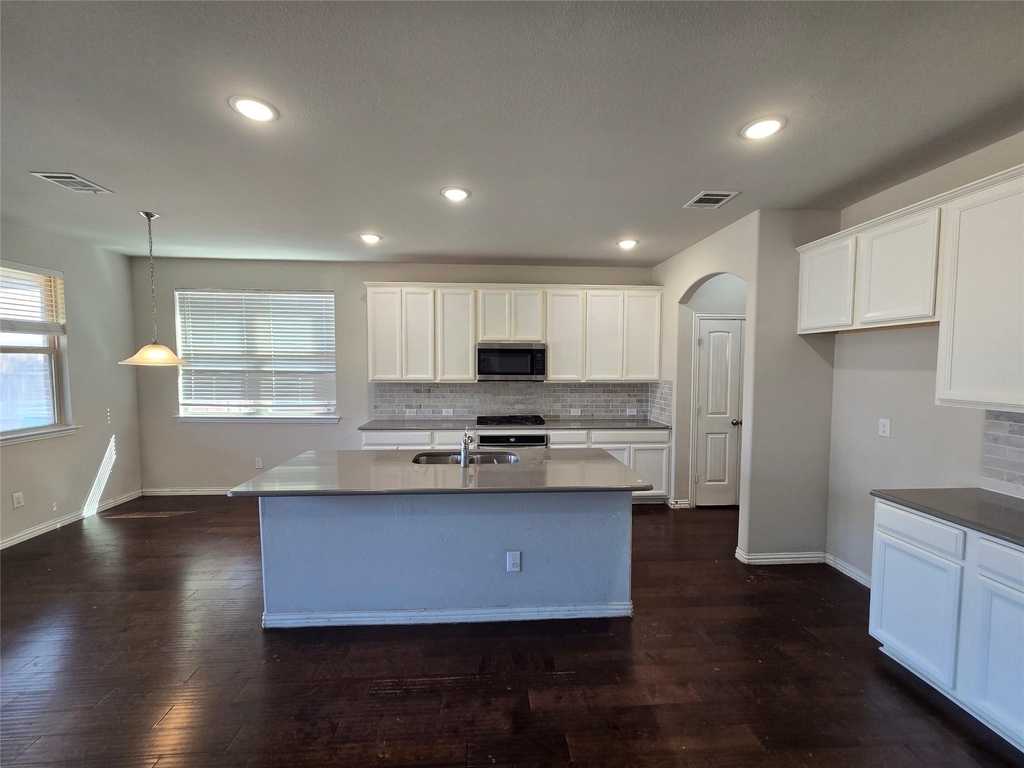 2009 Rosebury Lane - Photo 7