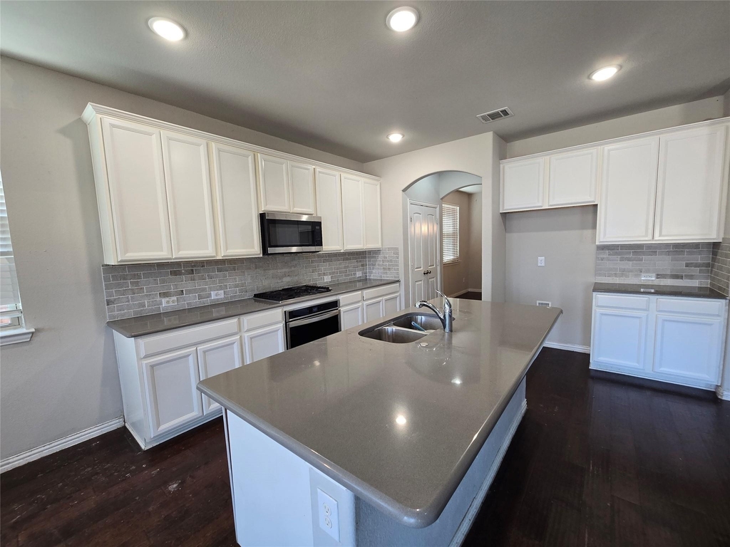 2009 Rosebury Lane - Photo 5
