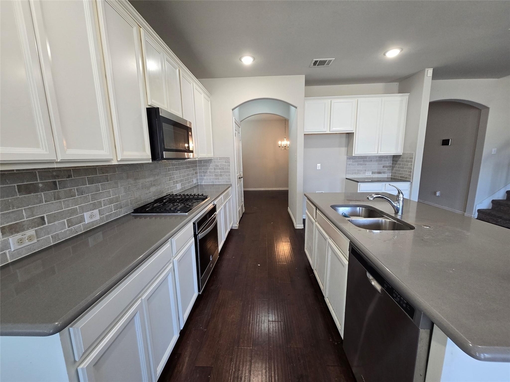 2009 Rosebury Lane - Photo 6