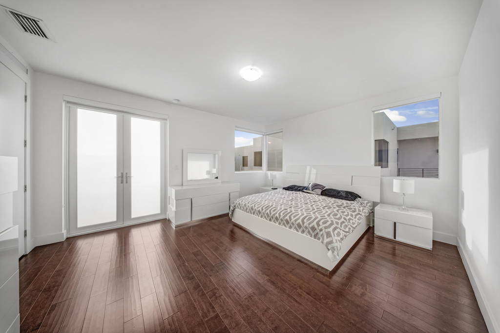 10081 Nw 75th Terrace - Photo 19