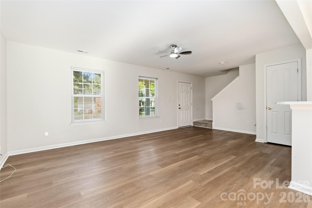 1428 Nature Place - Photo 5