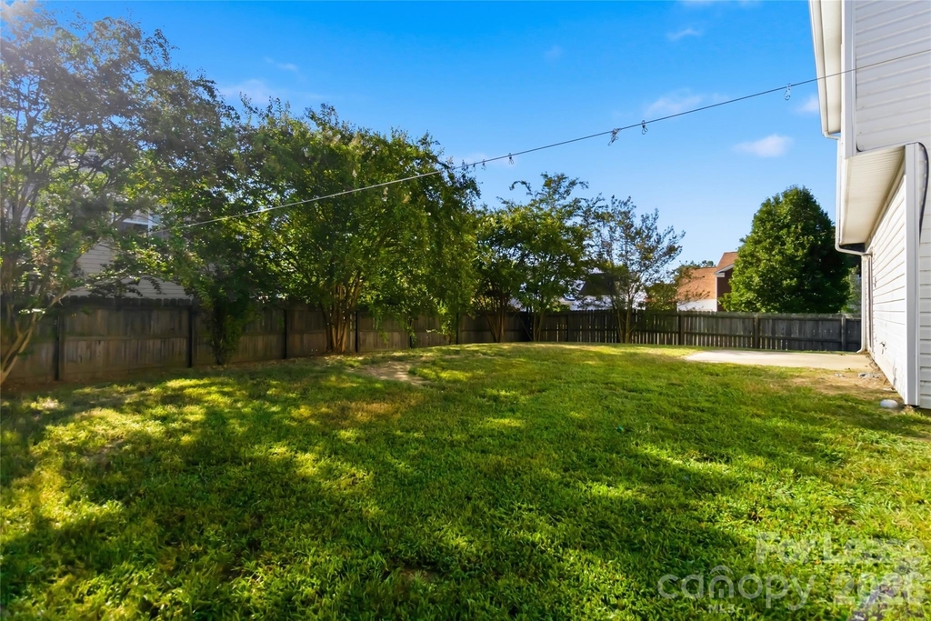 1428 Nature Place - Photo 29