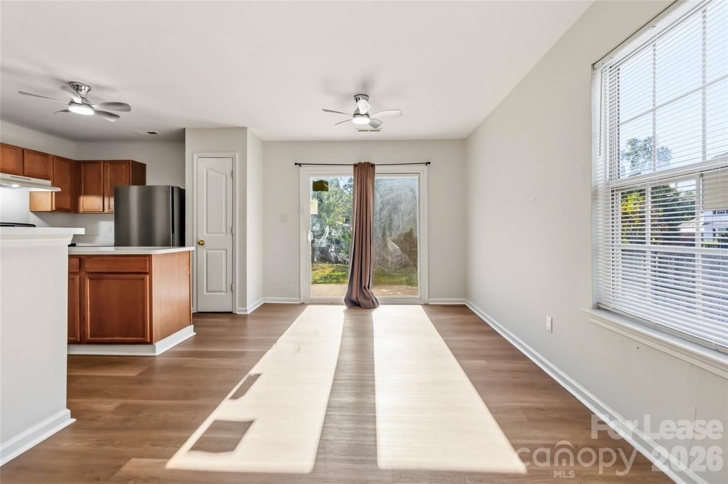 1428 Nature Place - Photo 6