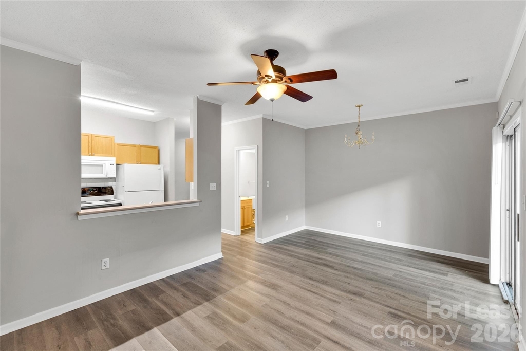 6349 Mallard View Lane - Photo 7