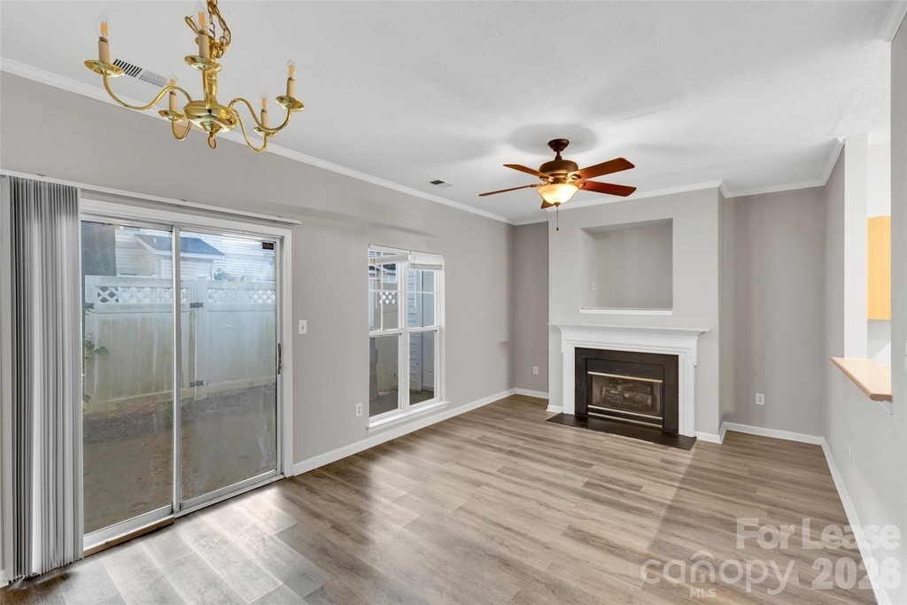 6349 Mallard View Lane - Photo 8