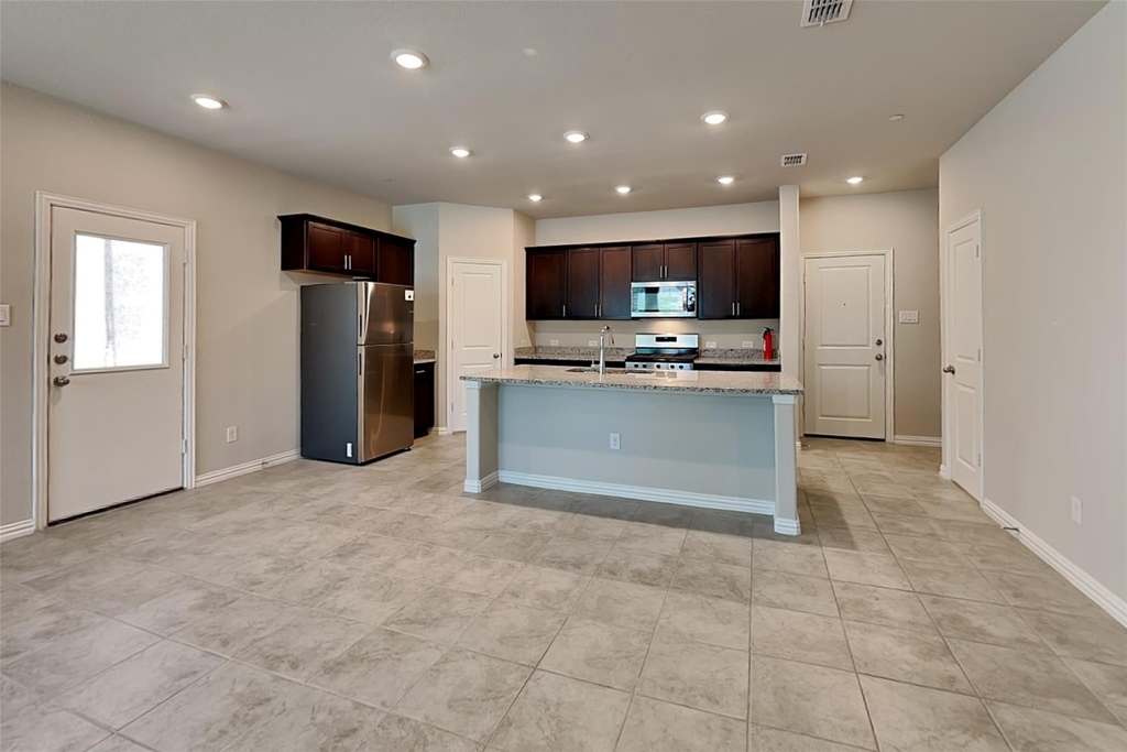4109 Stockyard Station Lane - Photo 5