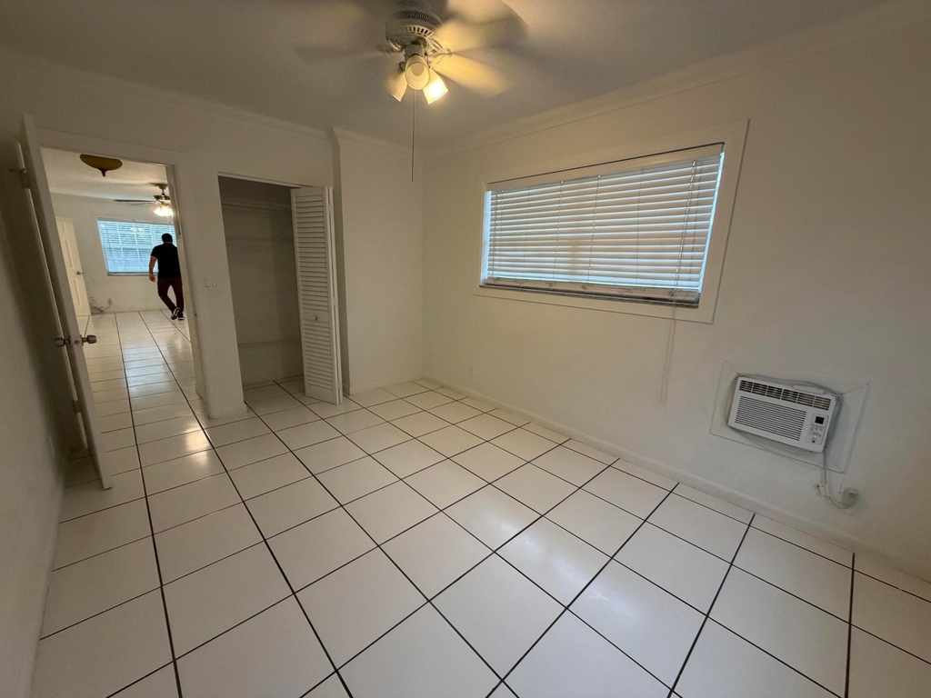 421 Ne 11th Street - Photo 13
