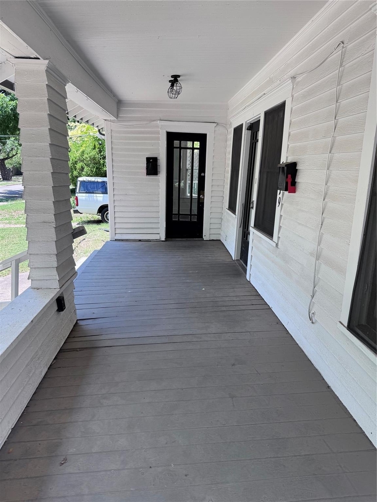 5619 Victor Street - Photo 16