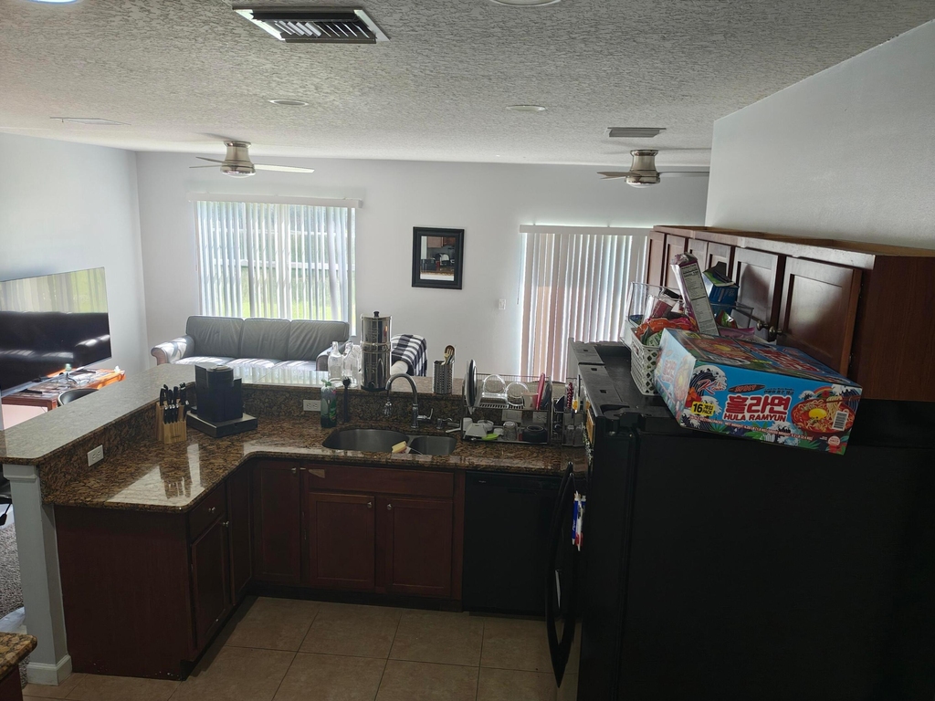 2506 Creekside Drive - Photo 7