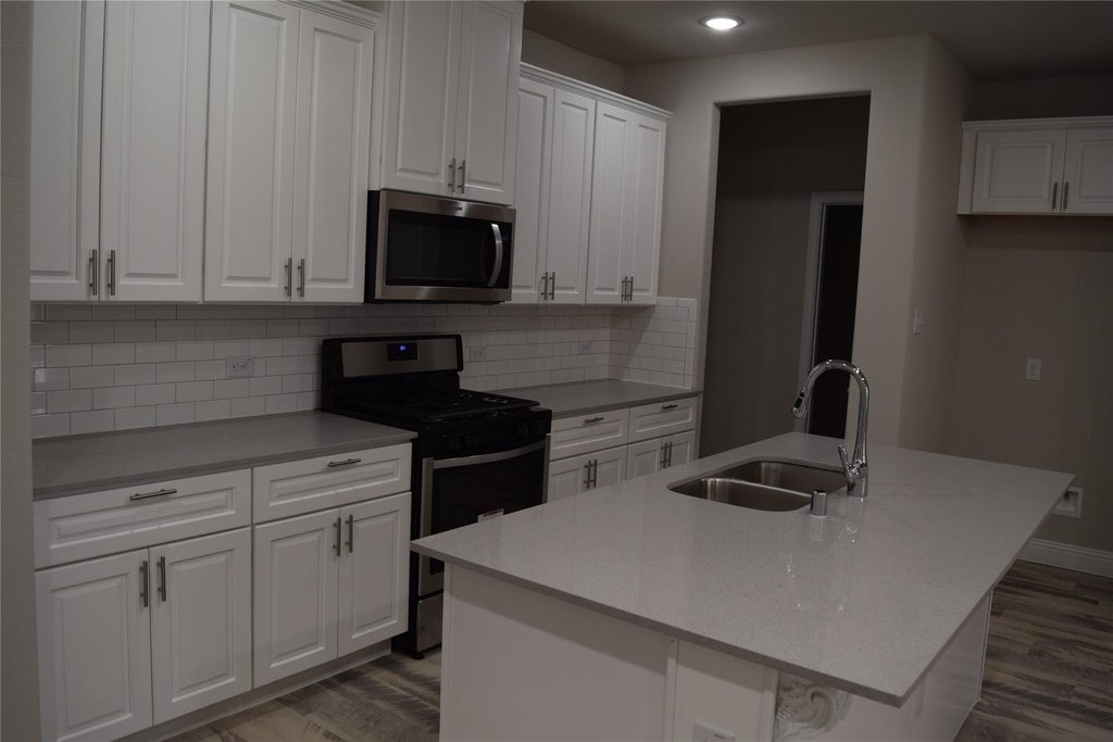 6416 Hermosa Drive - Photo 11
