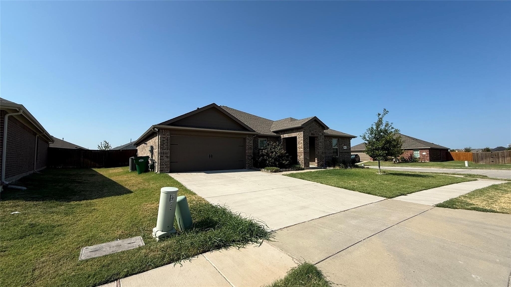 304 Duke Court - Photo 2
