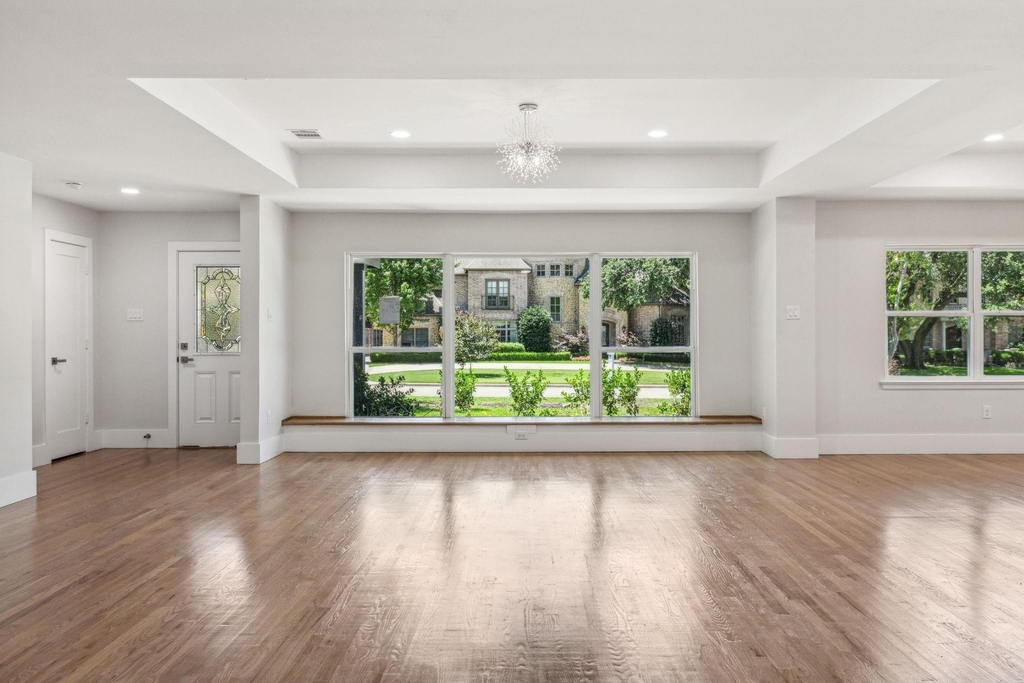 5917 Waggoner Drive - Photo 3