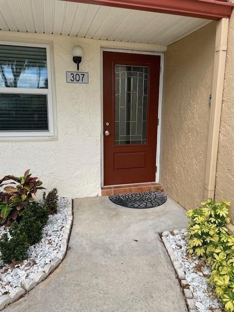 307 Lake Evelyn Drive - Photo 2