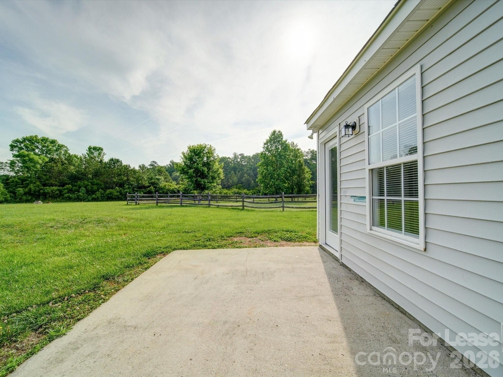 3702 Cardinal Bluff Lane - Photo 39