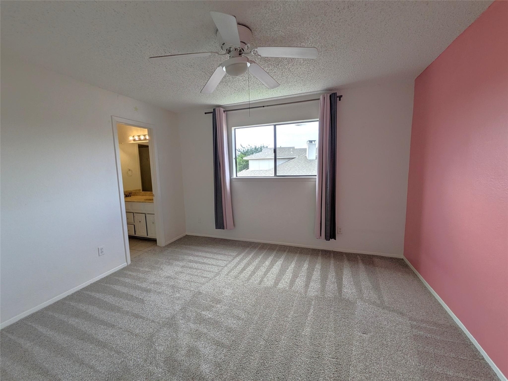 3302 Townbluff Place - Photo 15