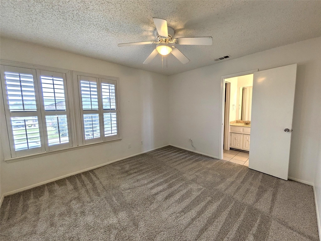 3302 Townbluff Place - Photo 17