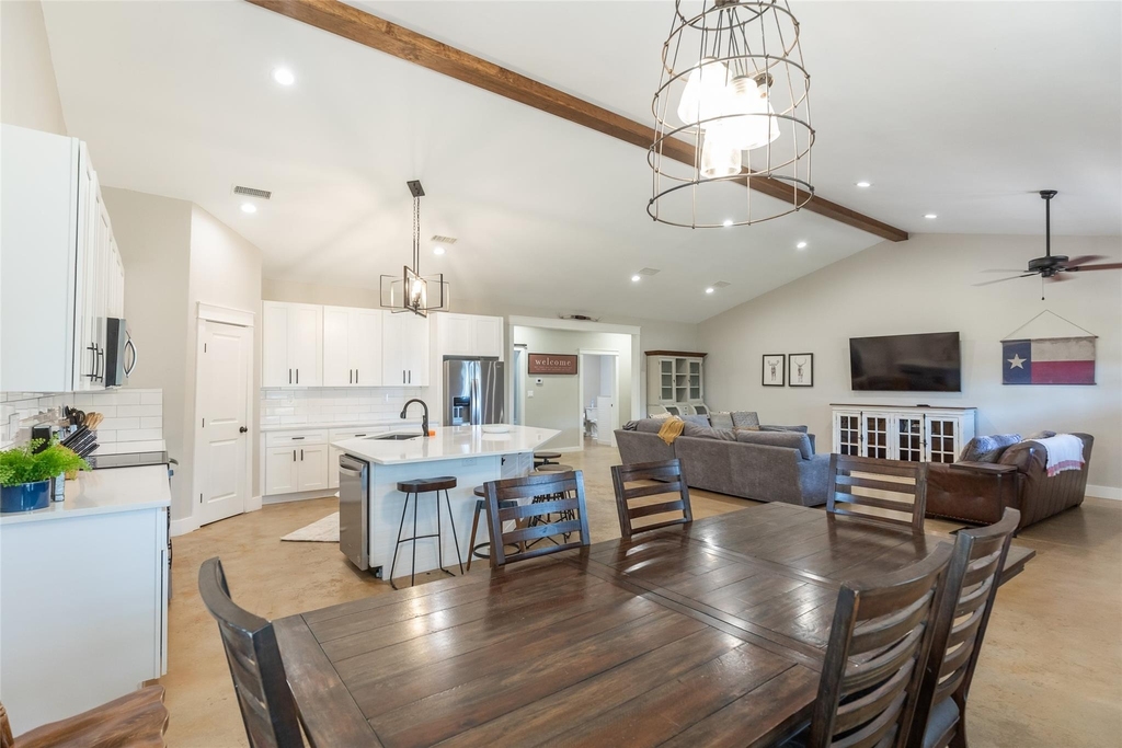 138 County Road 127 - Photo 13