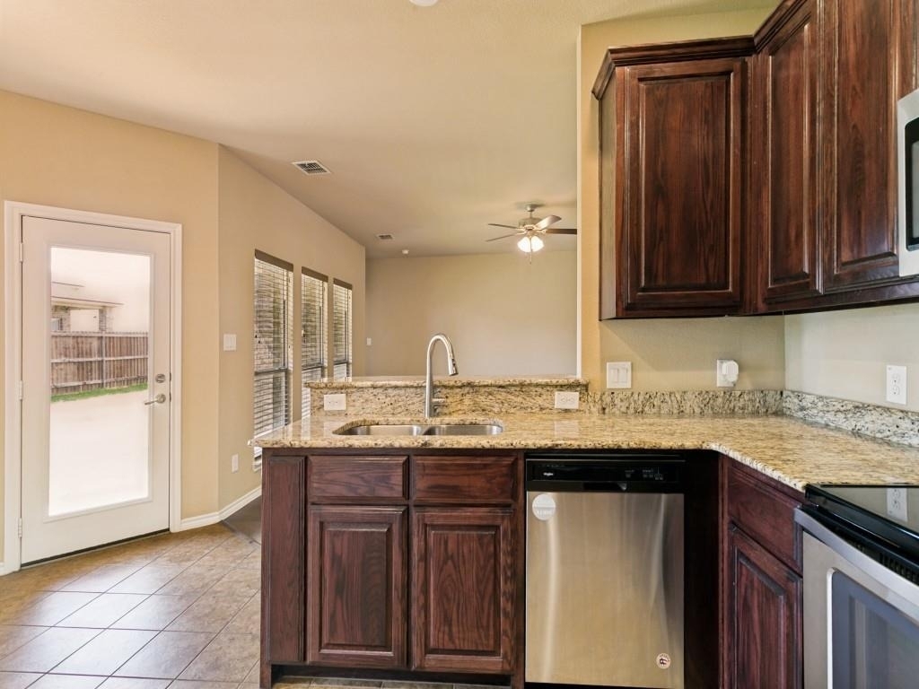 4009 Kensington Drive - Photo 12