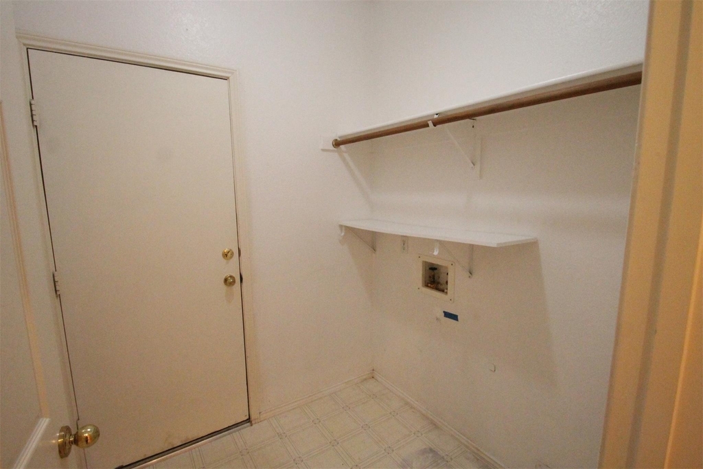 2920 Coventry Ln - Photo 23