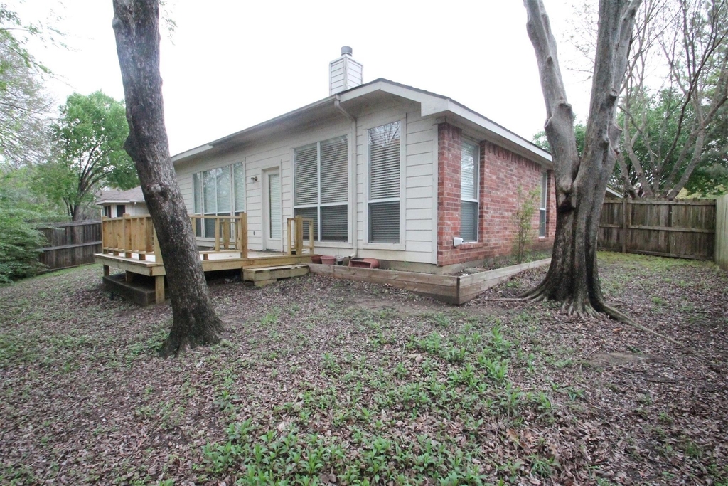 2920 Coventry Ln - Photo 10