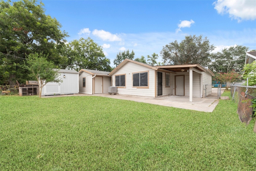 11715 Almeda Genoa Road - Photo 21