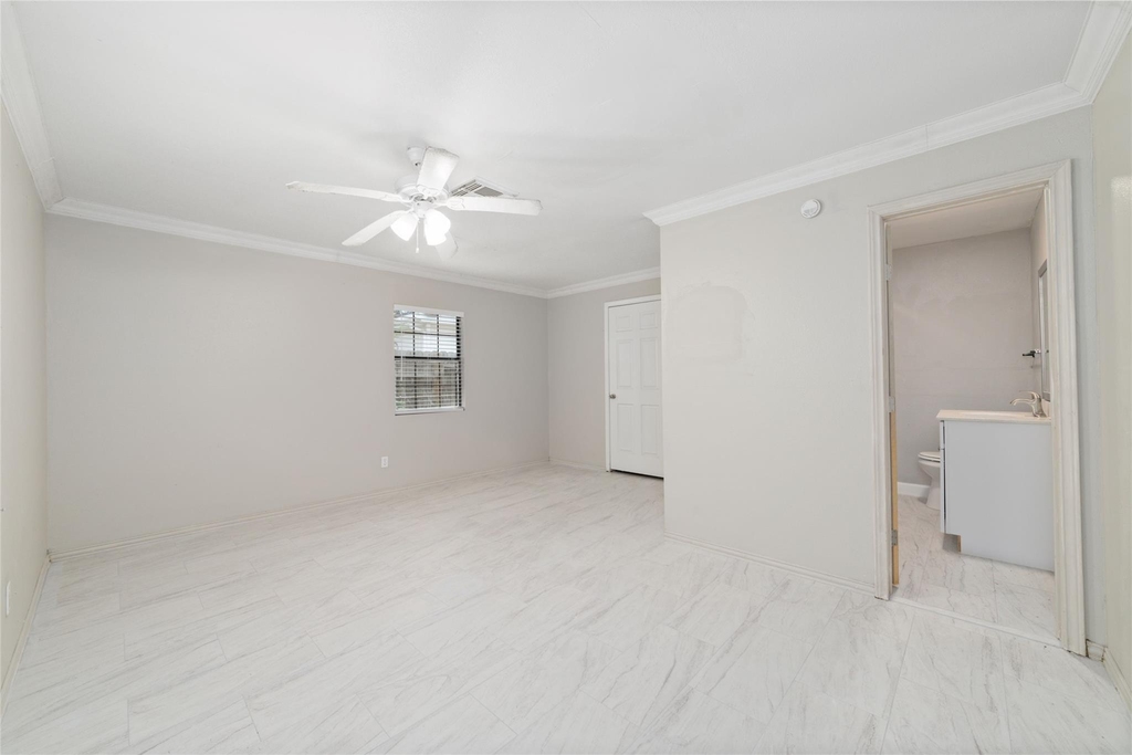 11715 Almeda Genoa Road - Photo 9