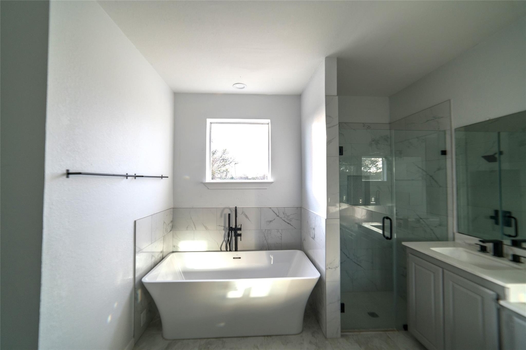 954 Lloyds Road - Photo 14