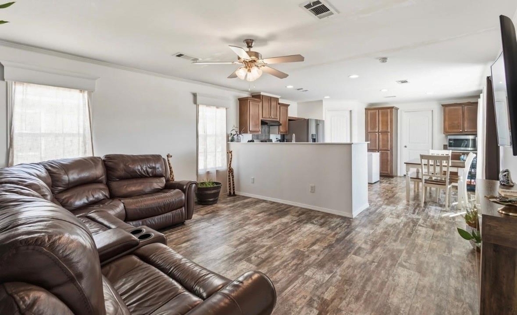 1800 Preston On The Lake Boulevard - Photo 2
