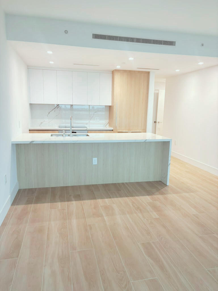 2411 Laguna Circle - Photo 4