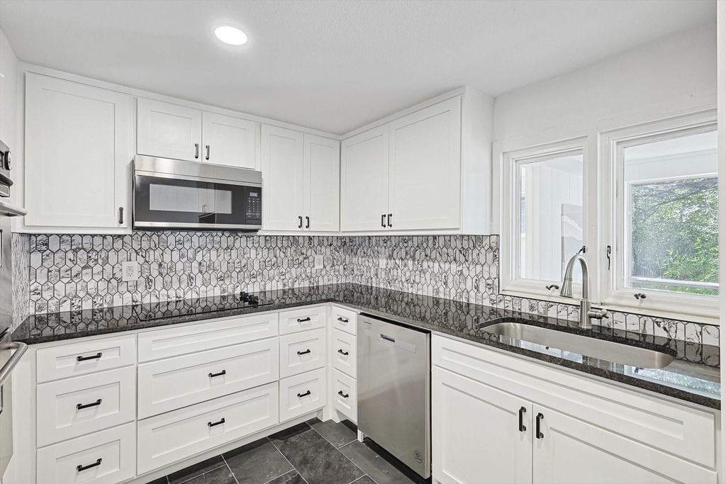 2713 Mcpherson Lane - Photo 15