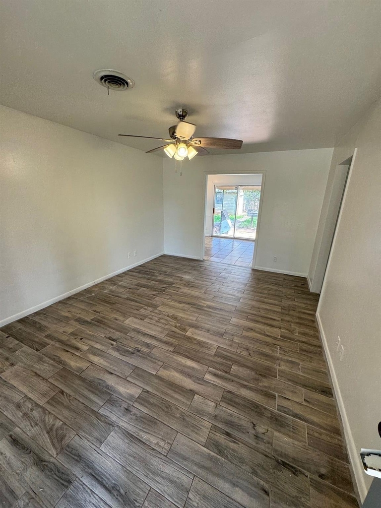 2633 Minter Lane - Photo 1