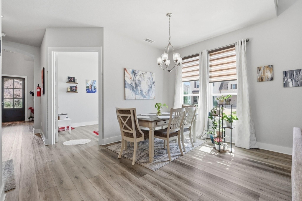 3001 Milton Drive - Photo 4