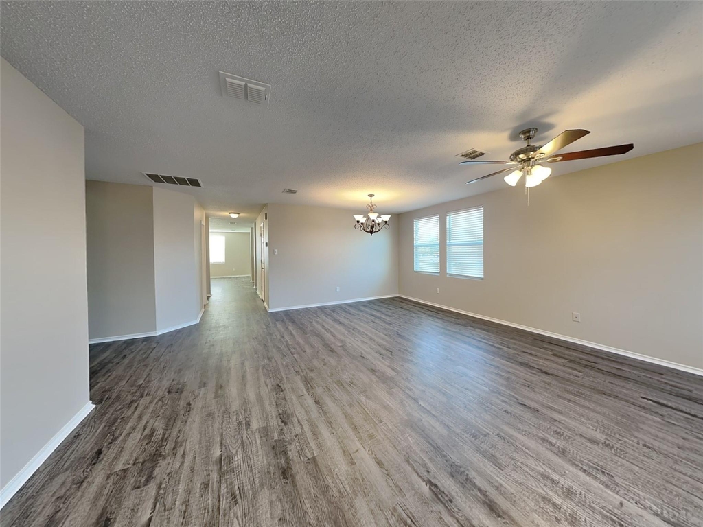 600 Ragwood Road - Photo 4