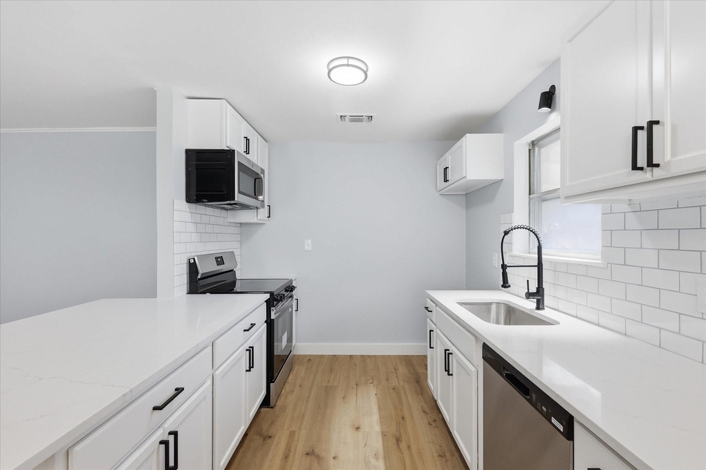 2202 E Mitchell Street - Photo 9