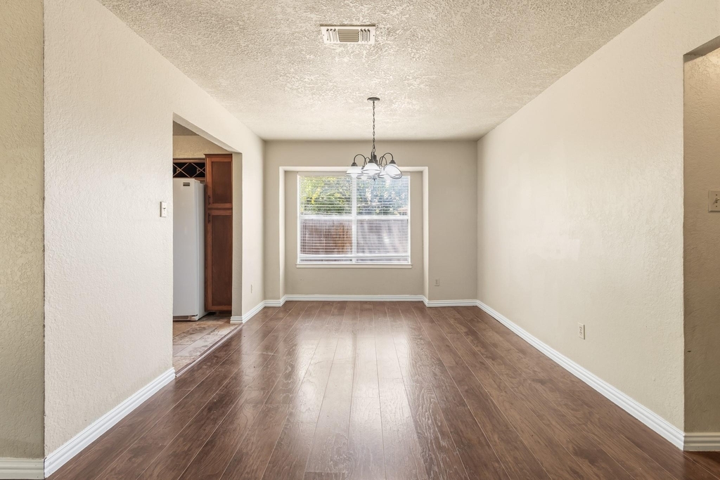 6229 Maple Springs Drive - Photo 17
