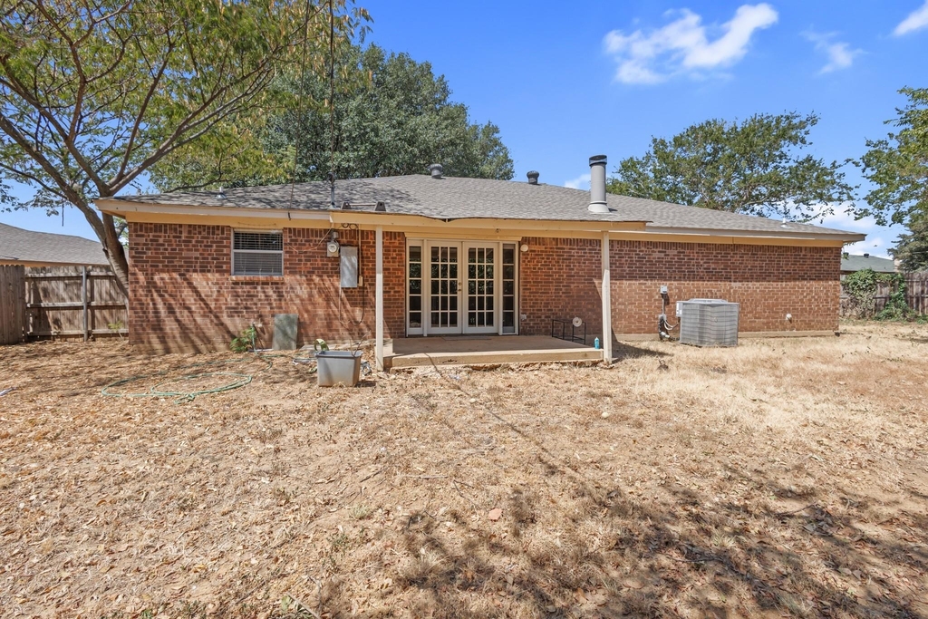 6229 Maple Springs Drive - Photo 24