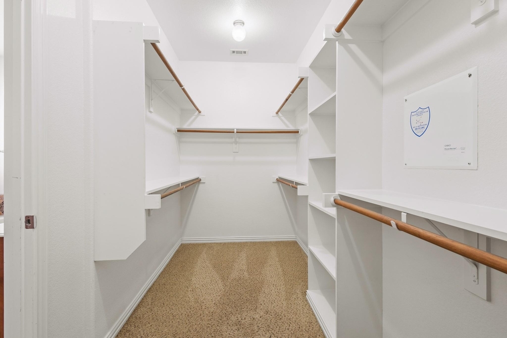 8224 Summerview Court - Photo 16