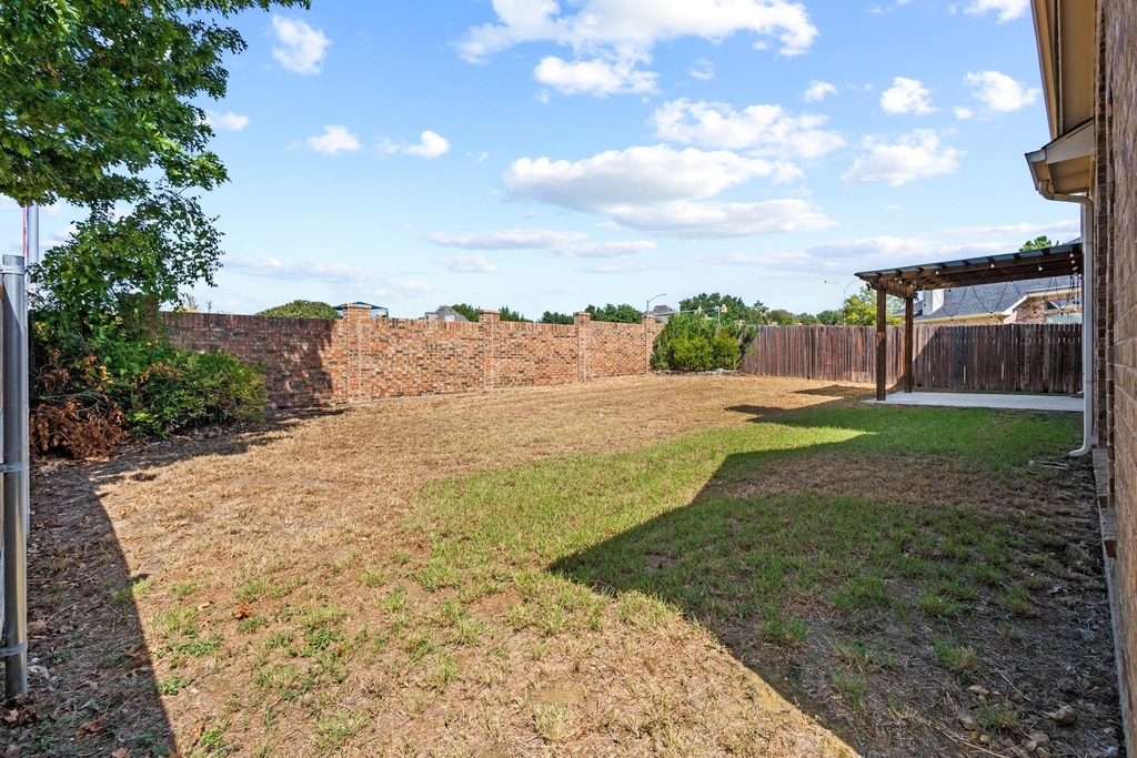 8224 Summerview Court - Photo 30