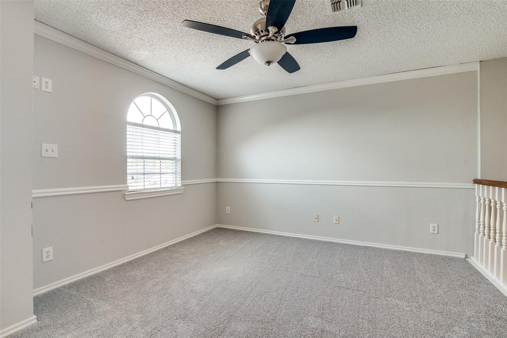 2916 Renaissance Circle - Photo 19